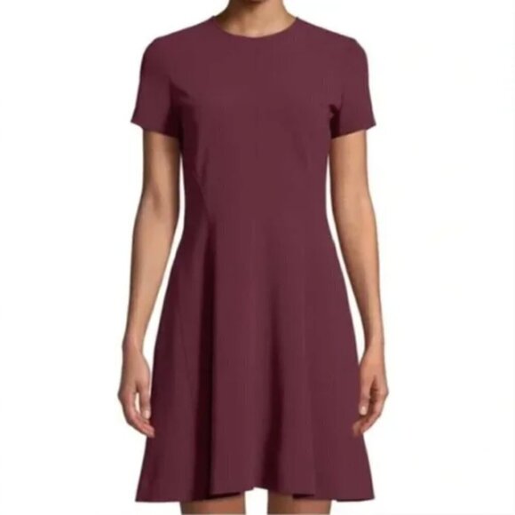 Theory Modern Seamed Admiral Crepe Cap Sleeve Shift Dress in Maroon sz 6 - Picture 1 of 5
